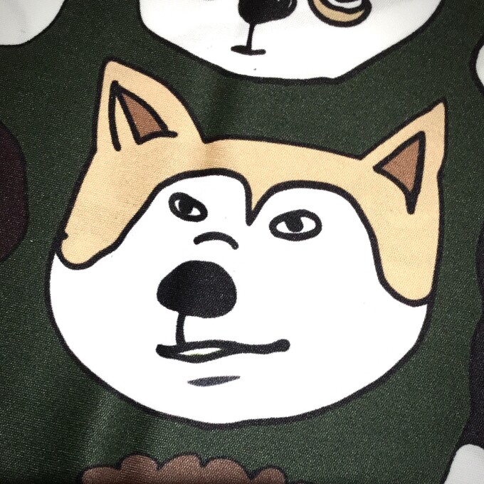 柴犬もチワワもフレンチブルも勢揃い！犬柄のメガネ拭き｜もちろん猫柄もメトロポリタンクロスボトル