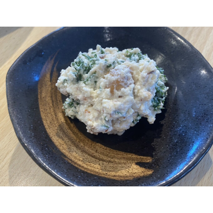 秋の新商品、２品「ドライイチジク入り白和え～スイーツ仕立て～」「銀鮭と秋野菜のみぞれあん」のご紹介です🥢🍚