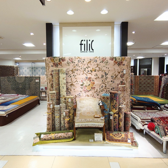 売場展示変わりました♪〈フィリック〉
