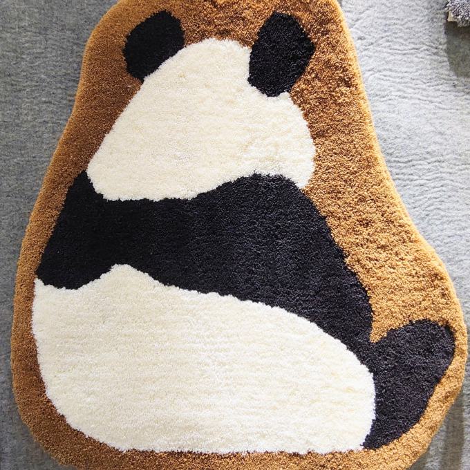 【受注生産】うしろのパンダ ルームマット〈アスワン〉