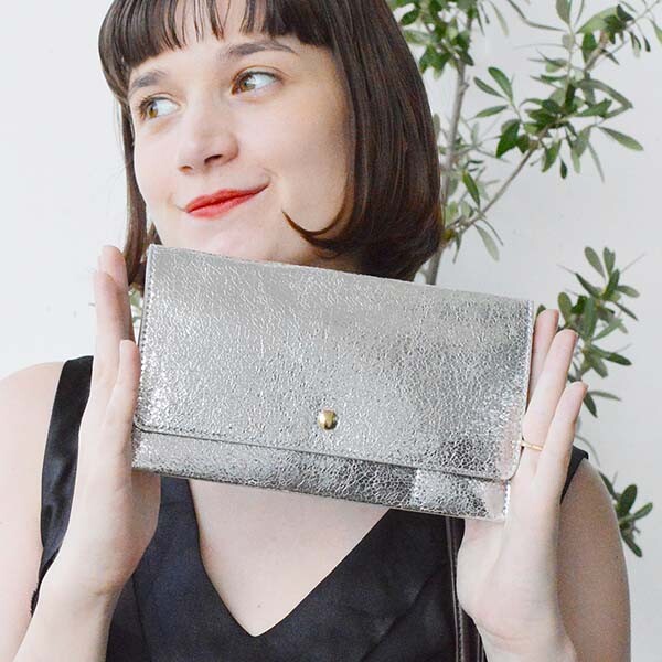 マスクケースもとことんオシャレに マスクケースのご紹介 婦人洋品売場 大丸梅田店公式 Shop Blog