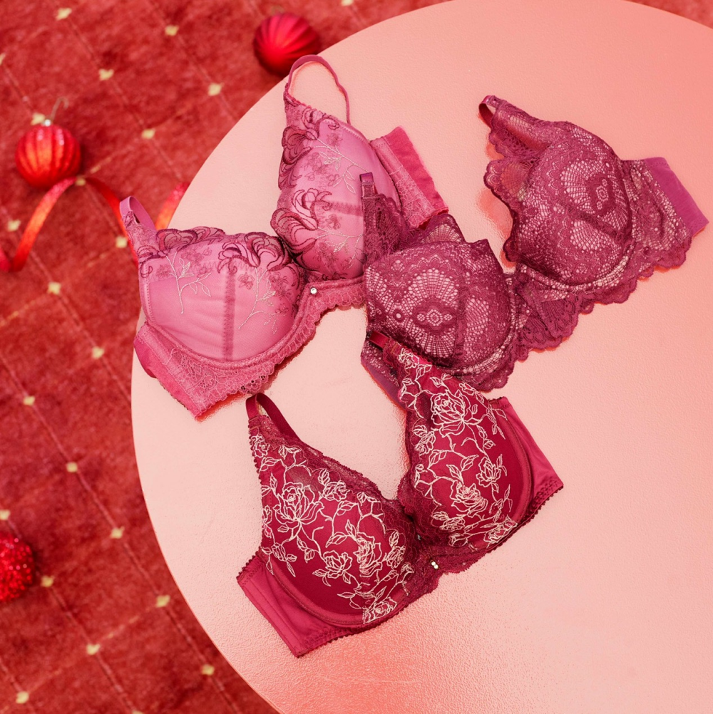 ホリデーにおすすめカラー♡