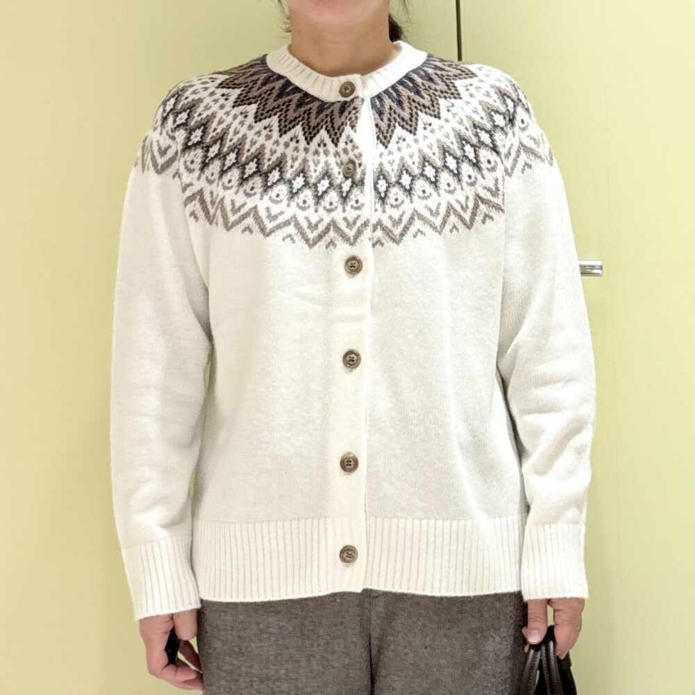 【6F J.PRESS LADIES】冬の大人カジュアル　フェアアイルニットカーデ