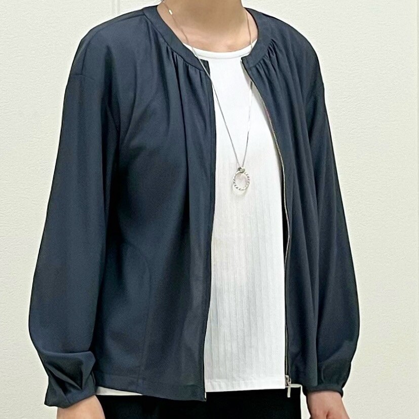 【J.PRESS】ジャージー素材のシアーブルゾン