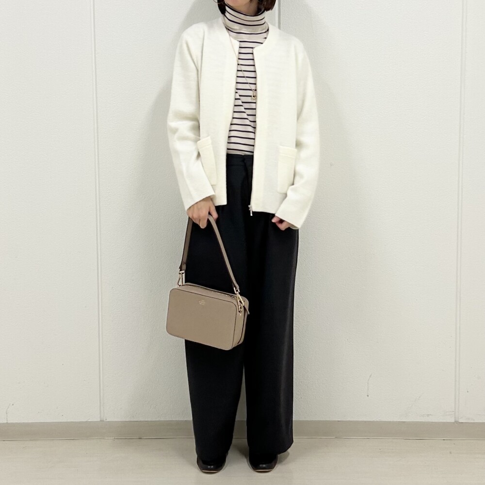 【6階Ｊ.PRESS LADIES】シーズンムードを高めるニットアウター