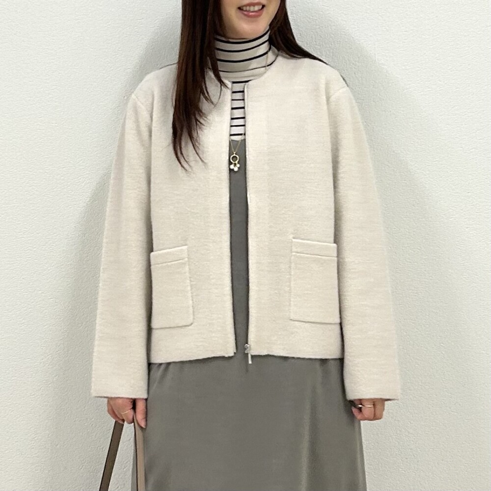 【6F J.PRESS LADIES】軽くて暖かいニットアウター