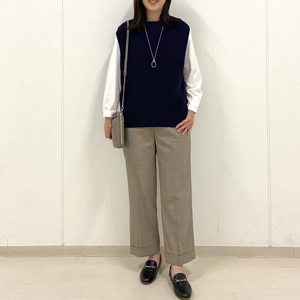 【6F J.PRESS LADIES】レイヤードを楽しめるニットベスト