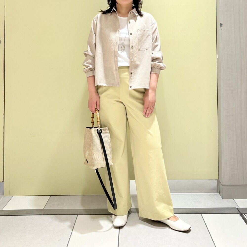 【6F J.PRESS LADIES】トレンド感たっぷりのクロップド丈ブラウス
