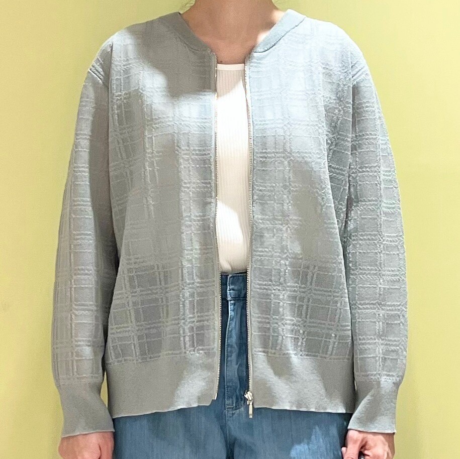 【6F J.PRESS LADIES】ブルゾン仕様のシアーカーディガン