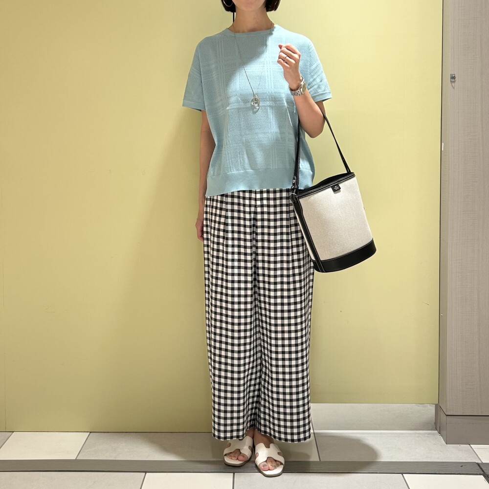 【6階Ｊ.PRESS LADIES】夏らしいメッシュニット