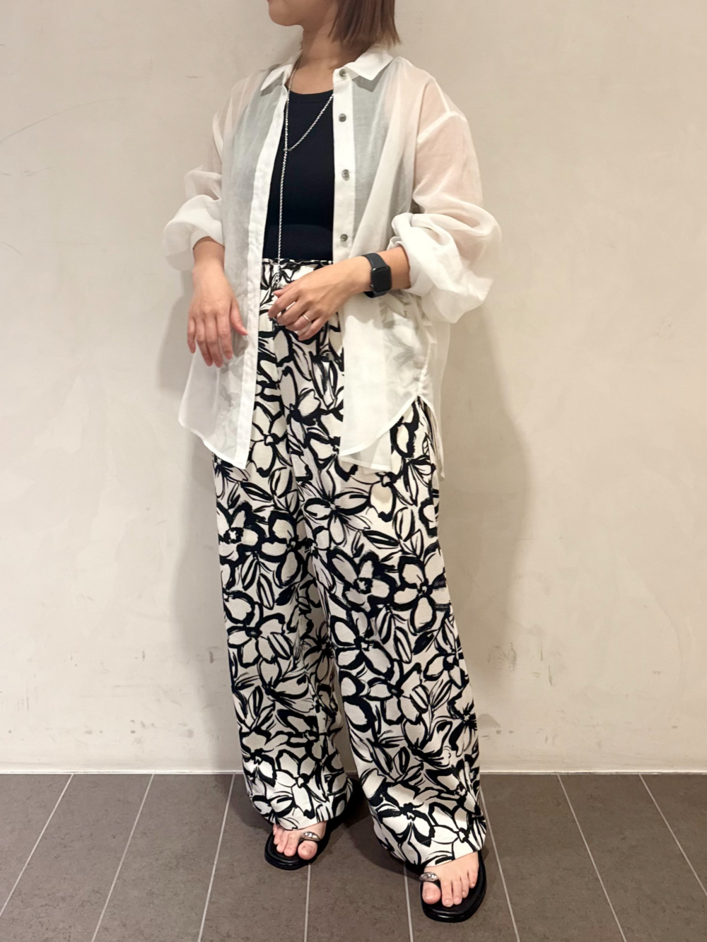プリントパンツで柄を取り入れて♪