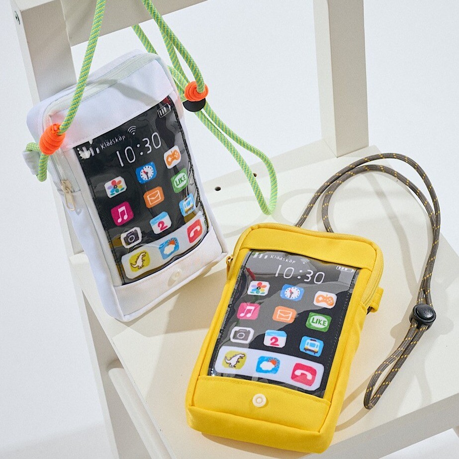 スマホ風ポシェット📱