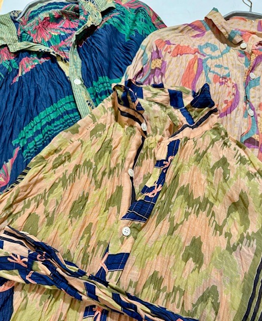 クサカンムリのシャツ入荷