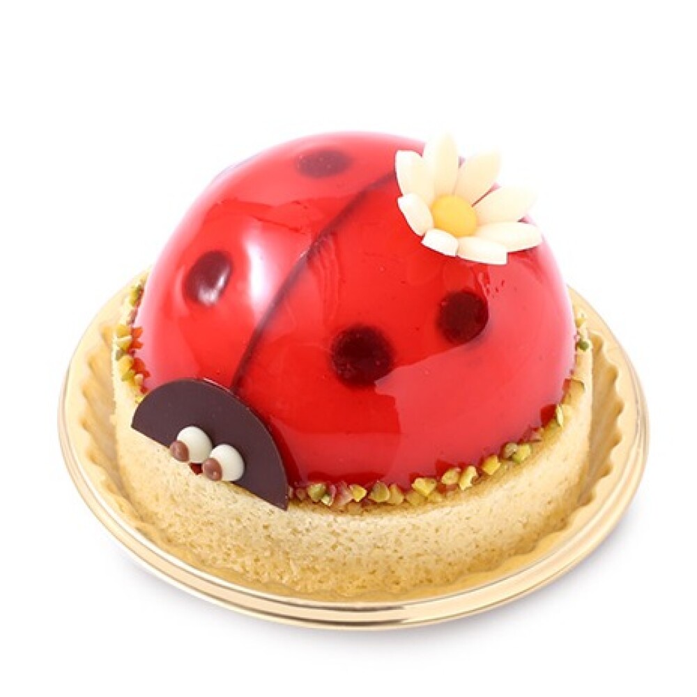 🌸🐞季節限定春ケーキ①🐞🌸