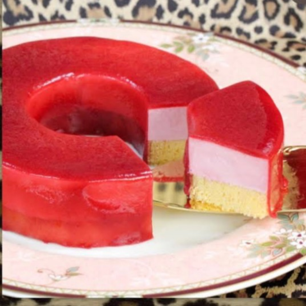 いちごのムースバウム🍓