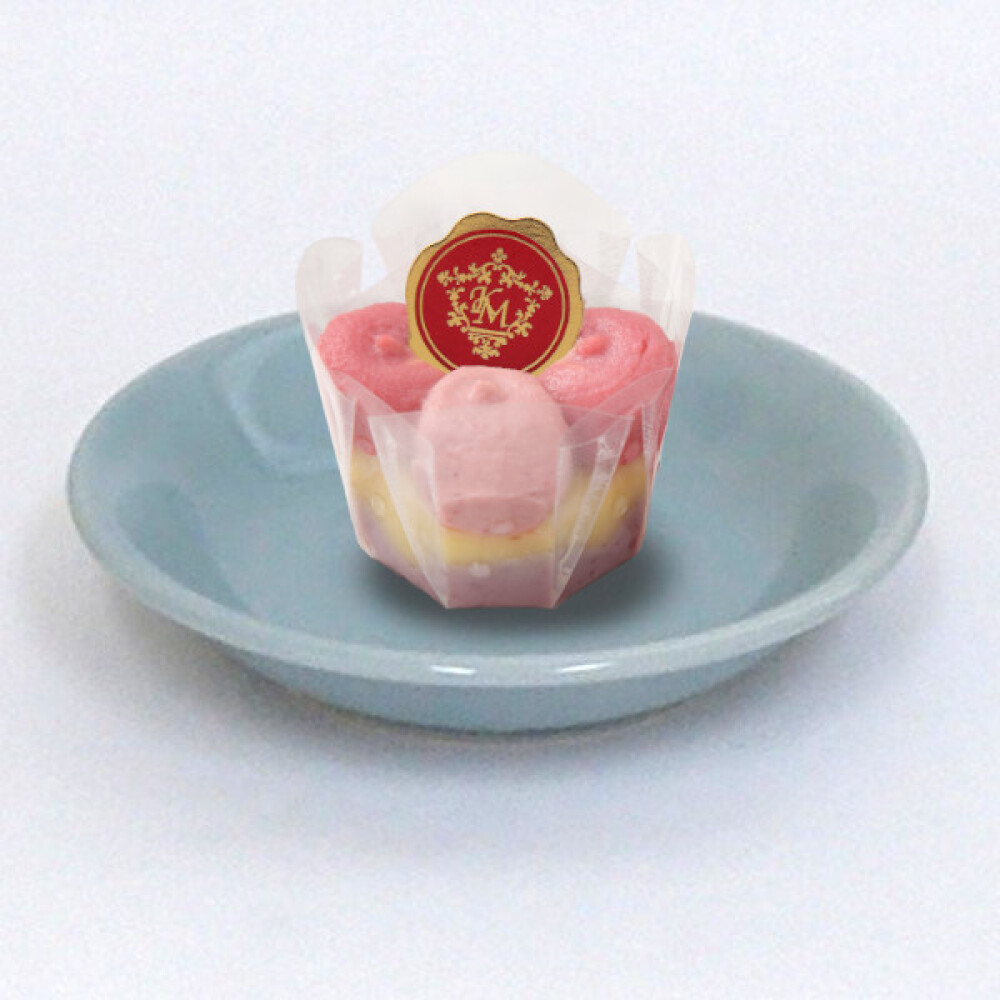 3種のベリーのレアケーキ