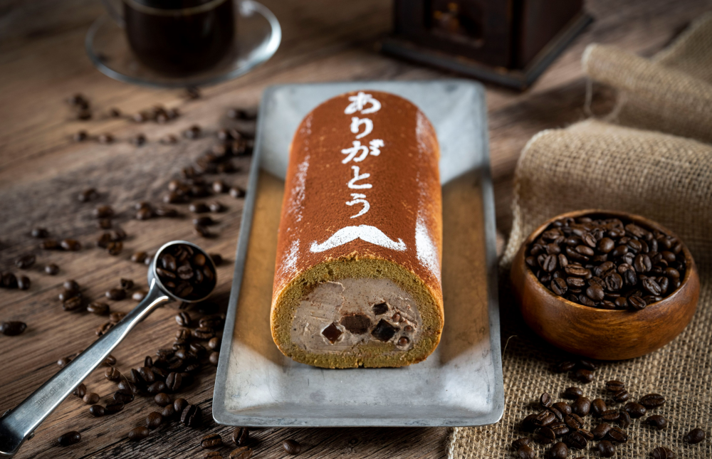 父の日のギフトにも👨　季節の堂島ロールから「コーヒー」が登場☕