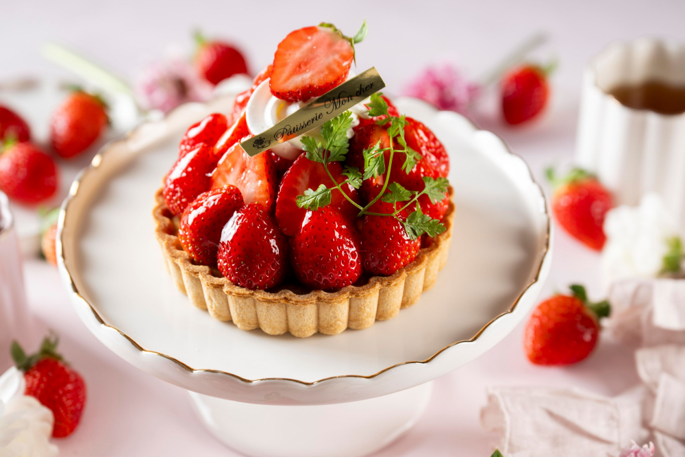 苺をふんだんに使ったぜいたくなタルト🍓