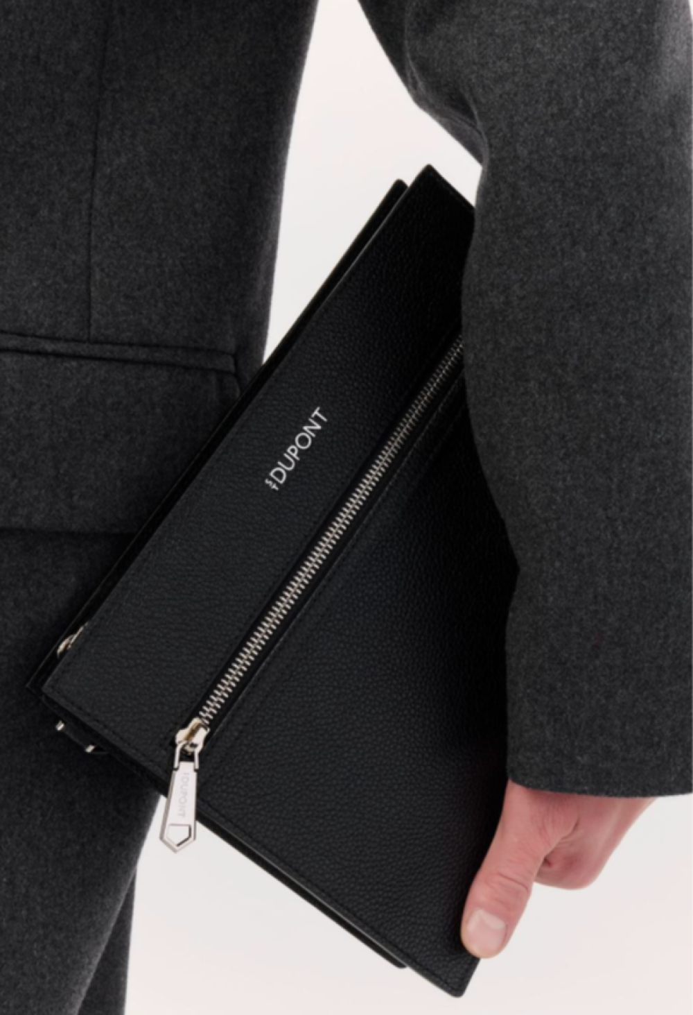 ９F  エス・テー・デュポン　バッグのご紹介