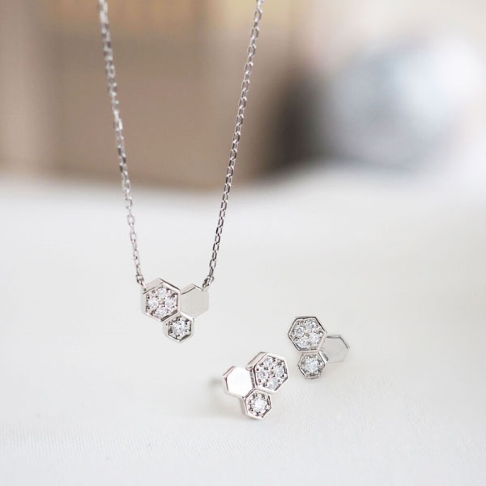 【ポンテヴェキオ】期間限定ジュエリー🐝