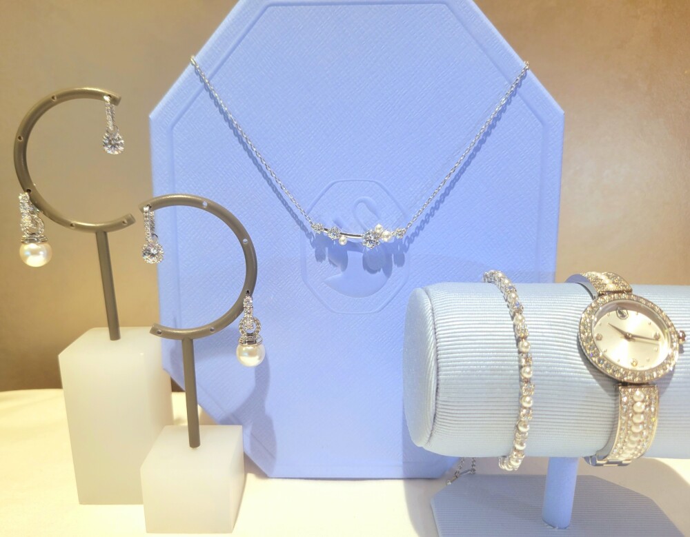 SWAROVSKI🌸セレモニースタイル💎ジュエリー①