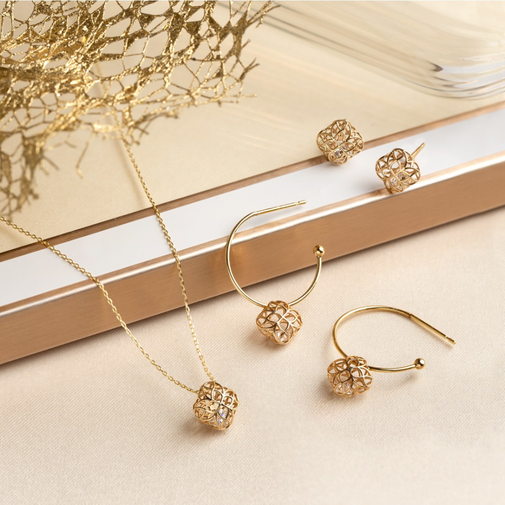 【テイクアップ】繊細な透かしが印象的なパニエコレクション🌸