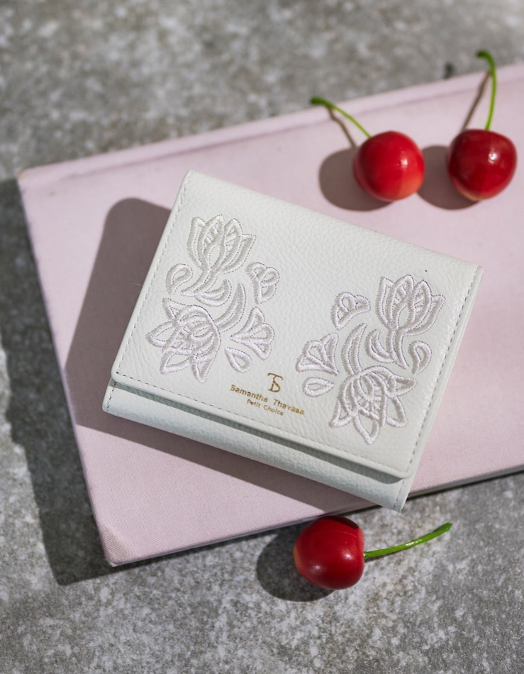 折財布【レース刺繍 折財布】