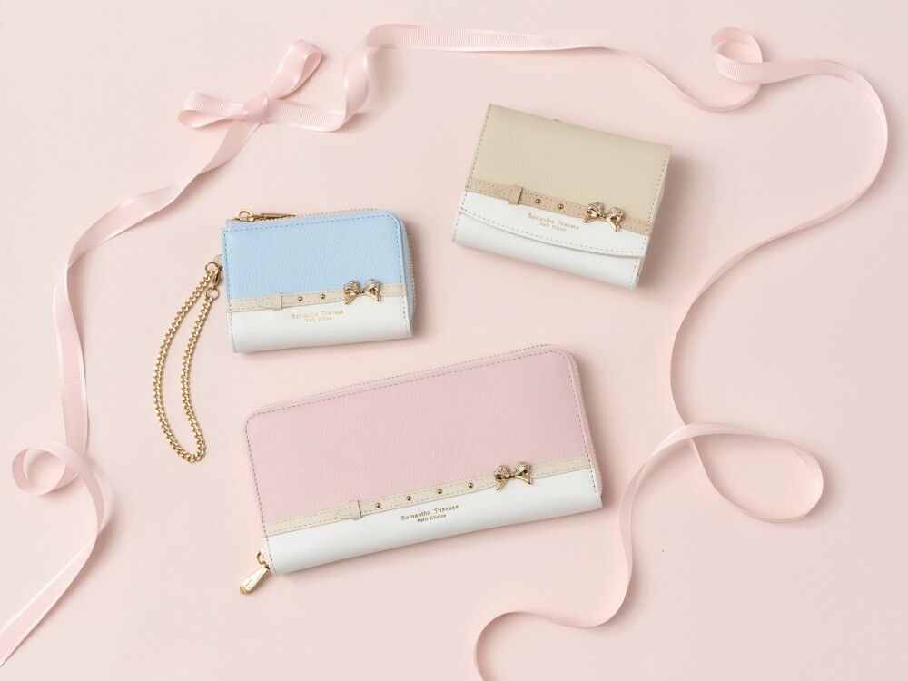 🎀新作🎀 ビジューリボンバイカラー 折財布