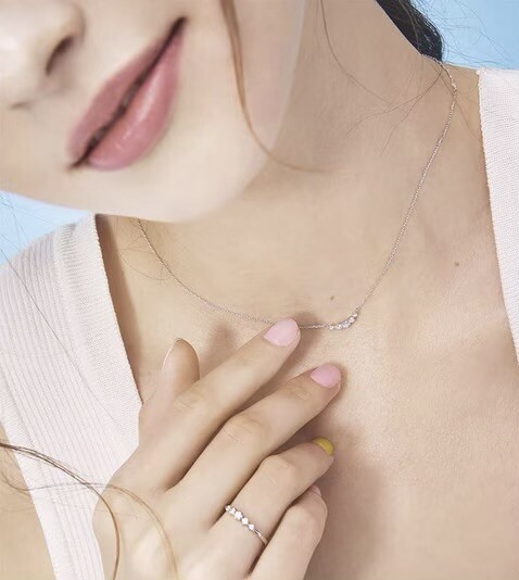 ✨大人気SV(ロジ)ネックレス✨