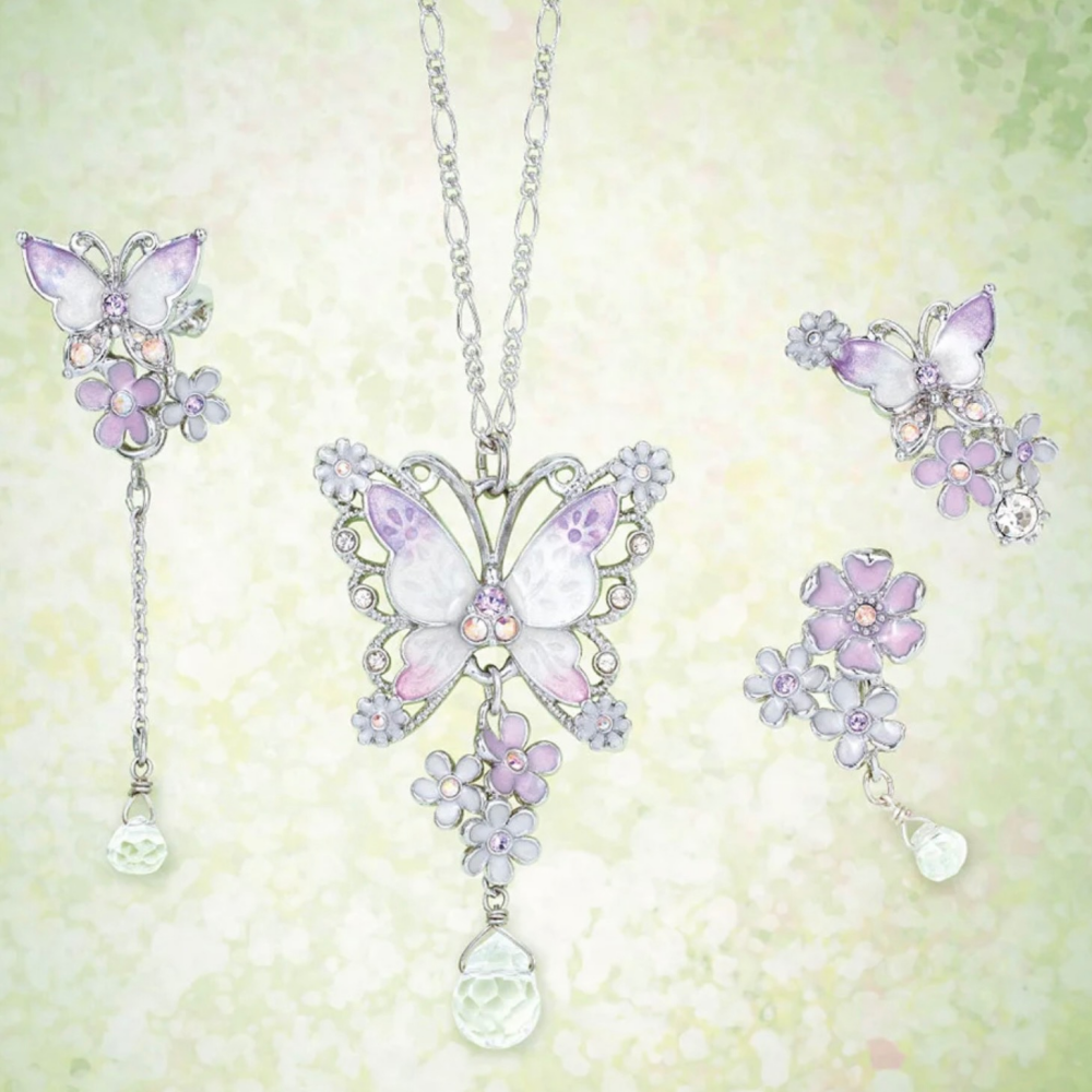 🤍･:*ロマンティックホワイト･.:+🤍