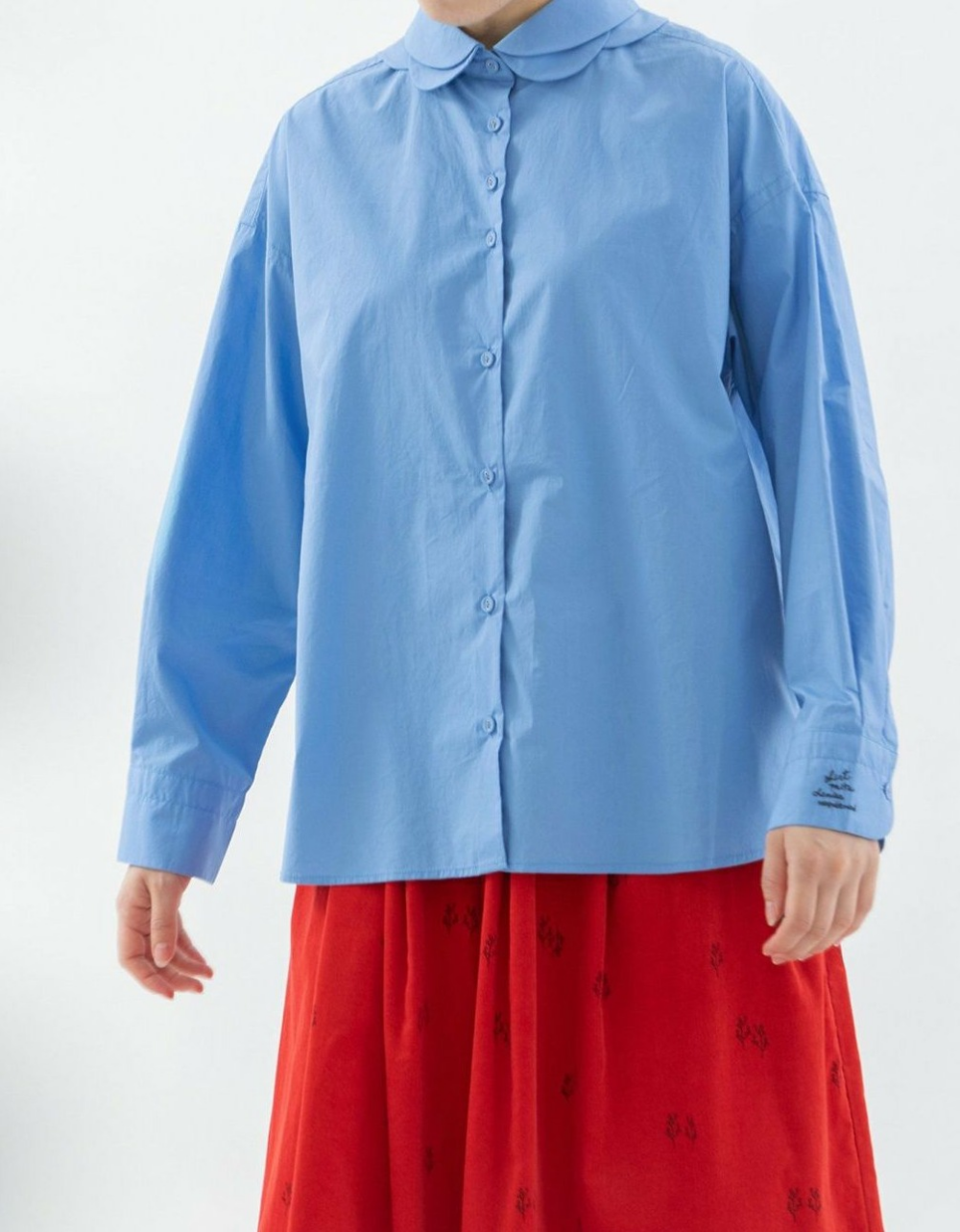 【6階ノップドゥノッド】花びらみたいなペタルカラーシャツ