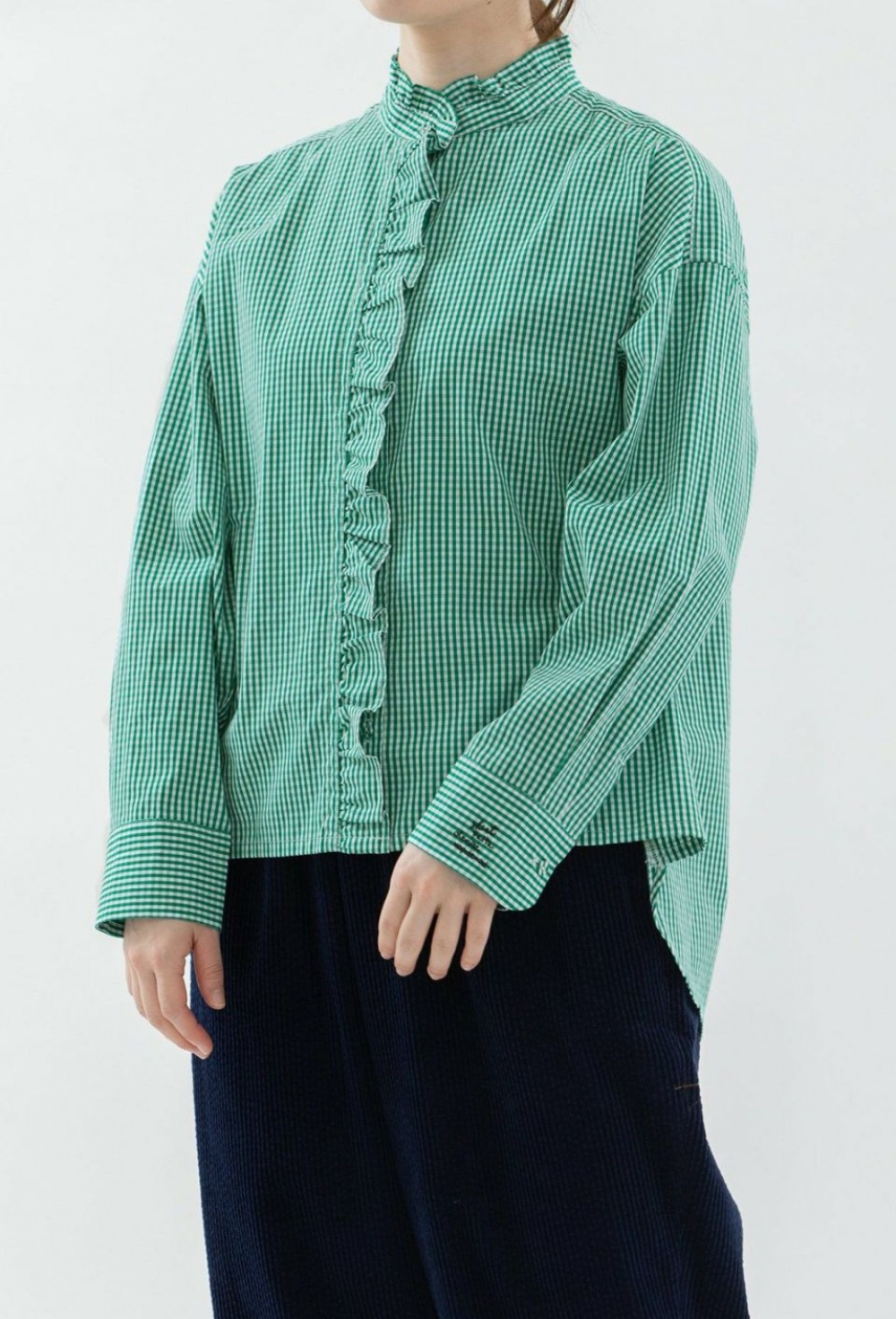 【6階ノップドゥノッド】タイプライターフリルシャツ