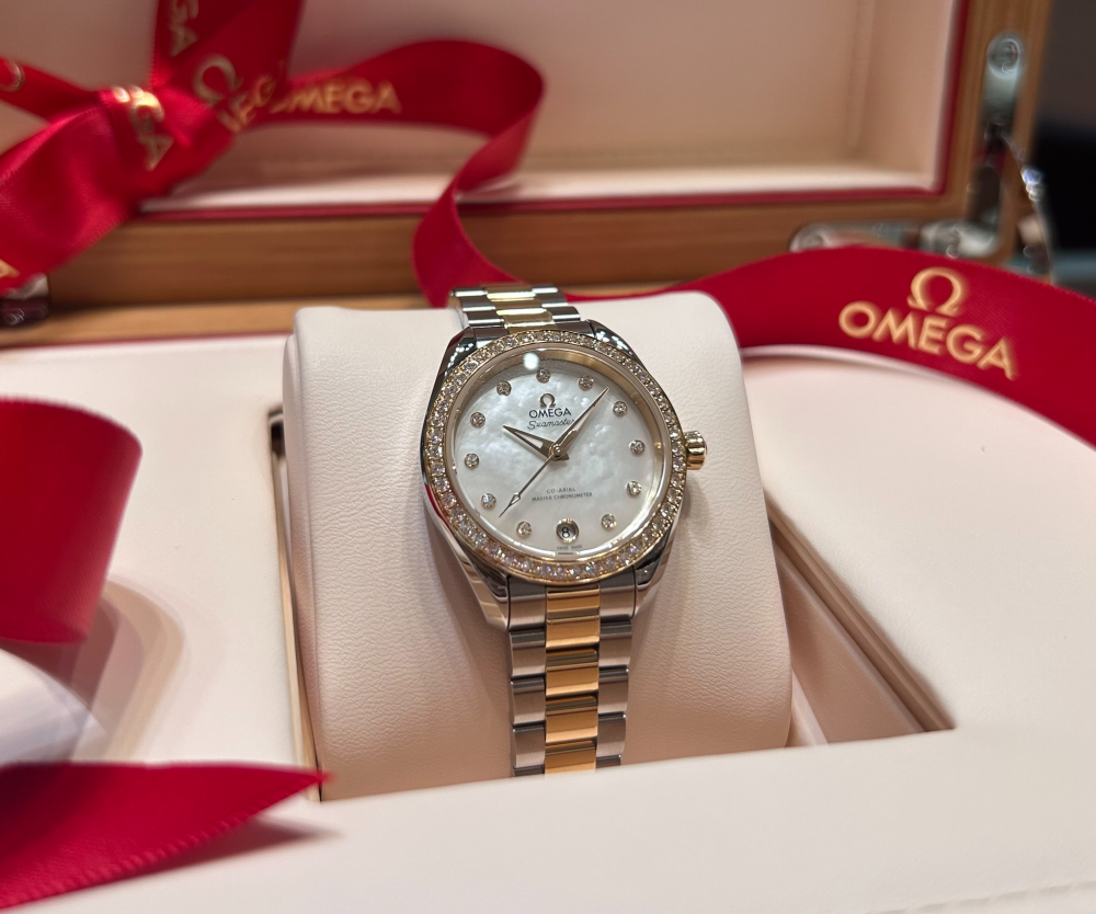 【オメガ】女性に贈りたいおすすめギフトウォッチ