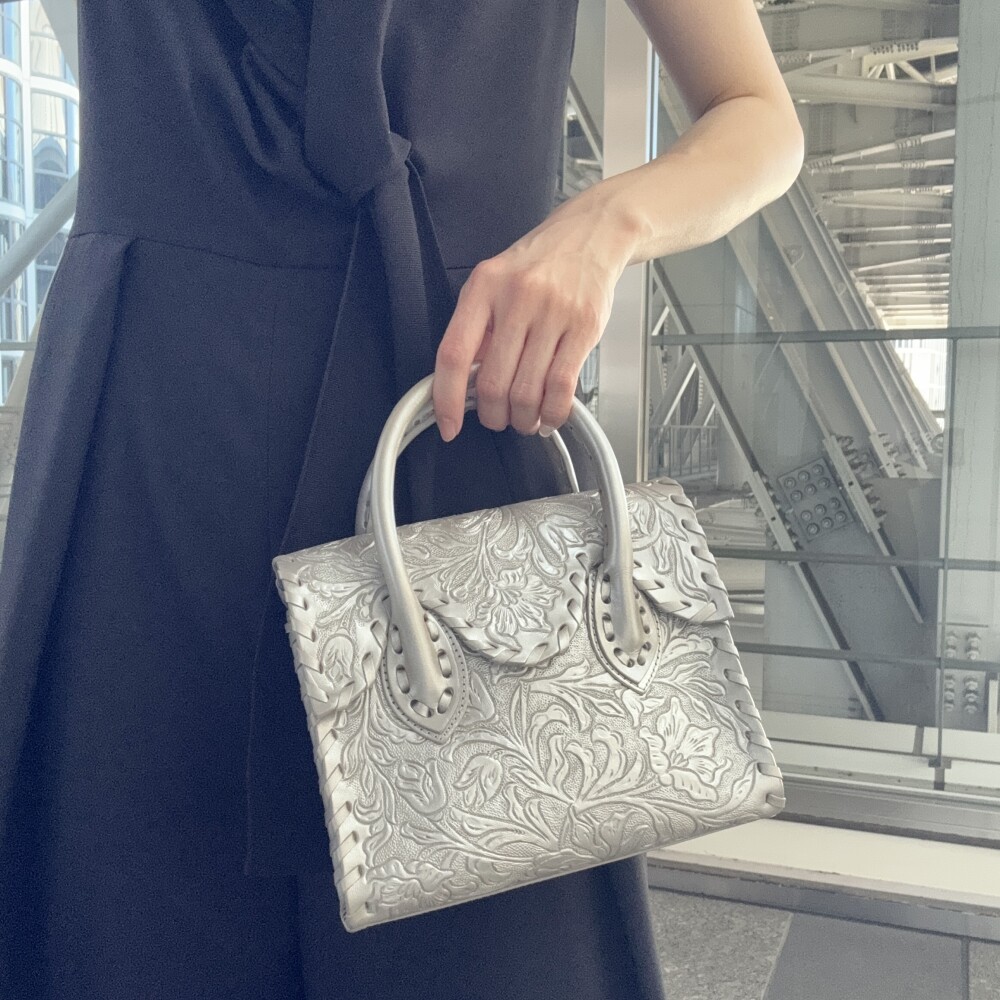 ショルダーバッグ≪ Mini MetallicRST ≫