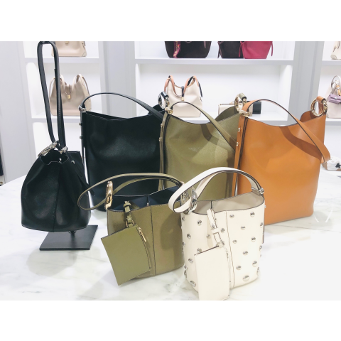 ケイトスペードニューヨーク*☆11/20〜24限定展開バッグのご紹介