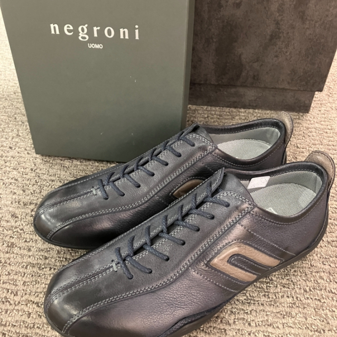 ドライビングシューズ👟 negroni《ネグローニ》