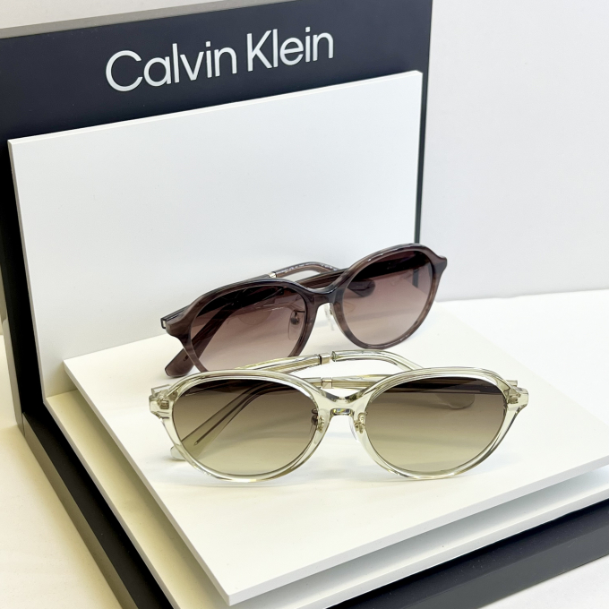 🕶️ Calvin Klein 🕶️