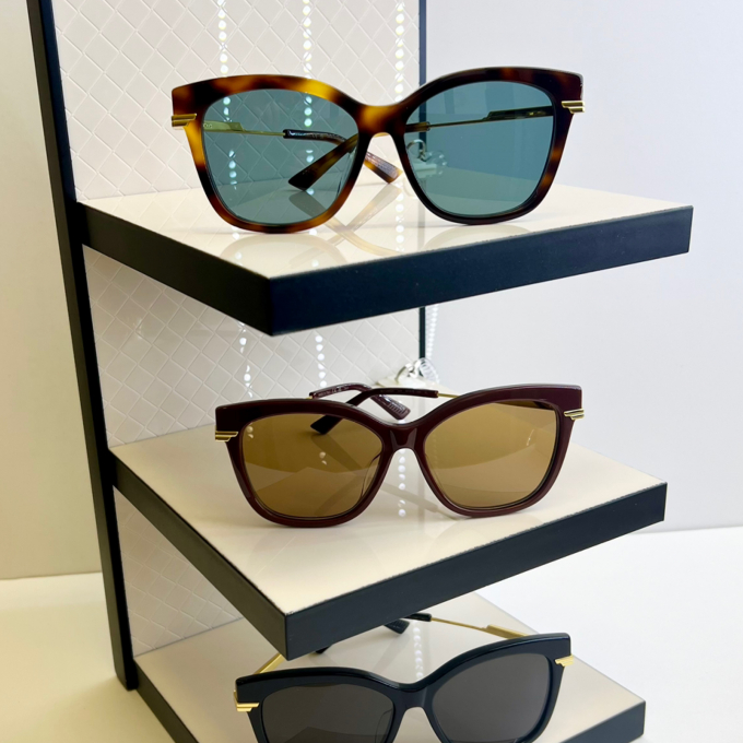 🕶️ BOTTEGA  VENETA 🕶️