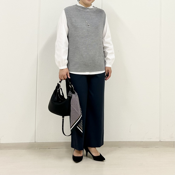 【6F J.PRESS LADIES】秋の始まりにはまずニットベストがおすすめ