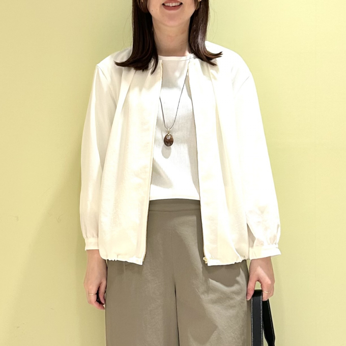 【6F J.PRESS LADIES】薄手のノーカラージャケット