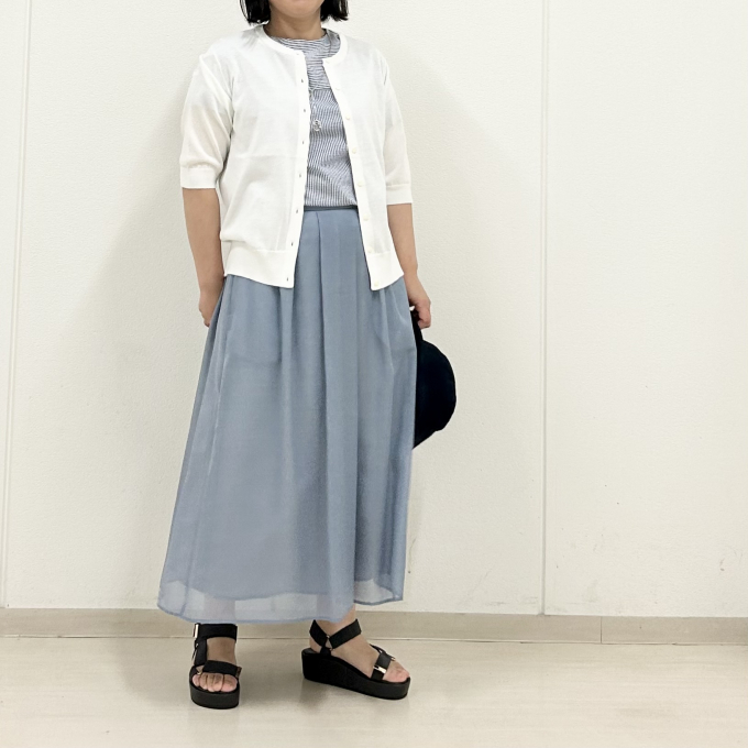 【6F J.PRESS LADIES】爽やかなホワイトの五分袖カーディガン