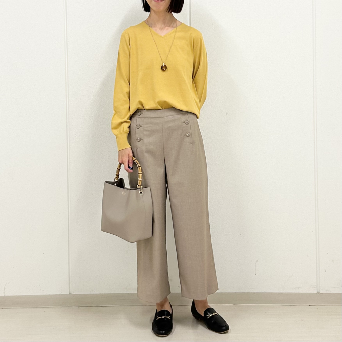 【6階Ｊ.PRESS LADIES】定番人気のVネックニット