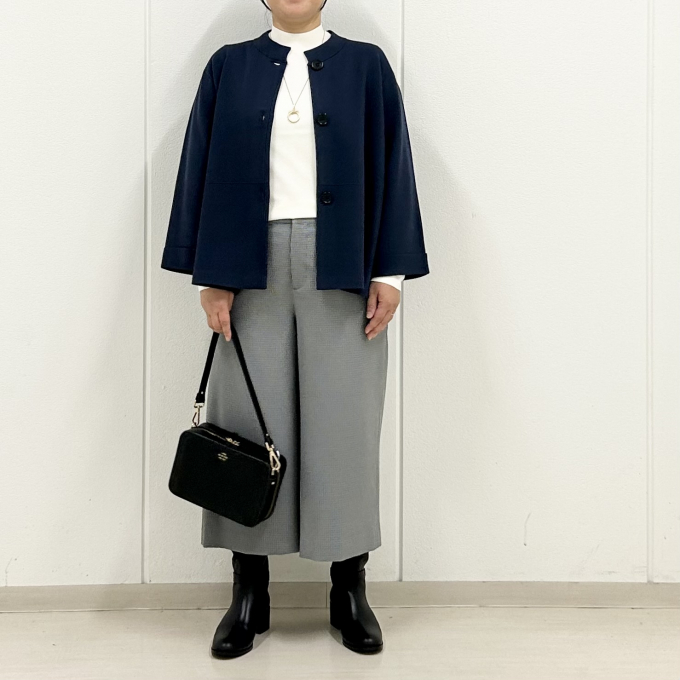 【6F J.PRESS LADIES】ブルーのニットジャケットで上品なトラッドスタイル