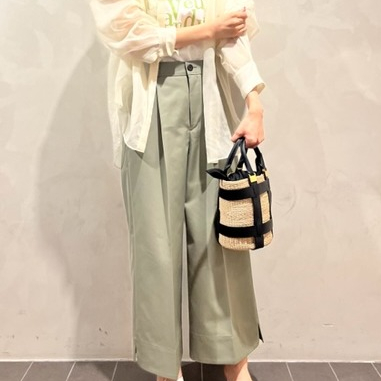 カリテ☆大人カジュアルなロゴTシャツ