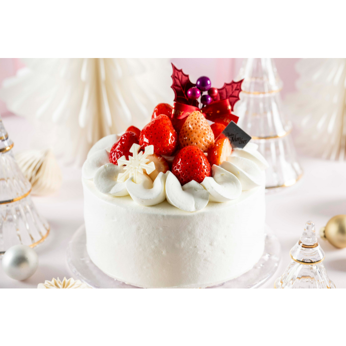 2色のいちごが映える🍓　ザ・クリスマスケーキ🍰