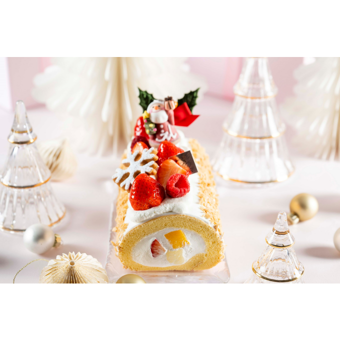 「堂島ロール」がブッシュ・ド・ノエルに！　華やかなクリスマスロール🌟