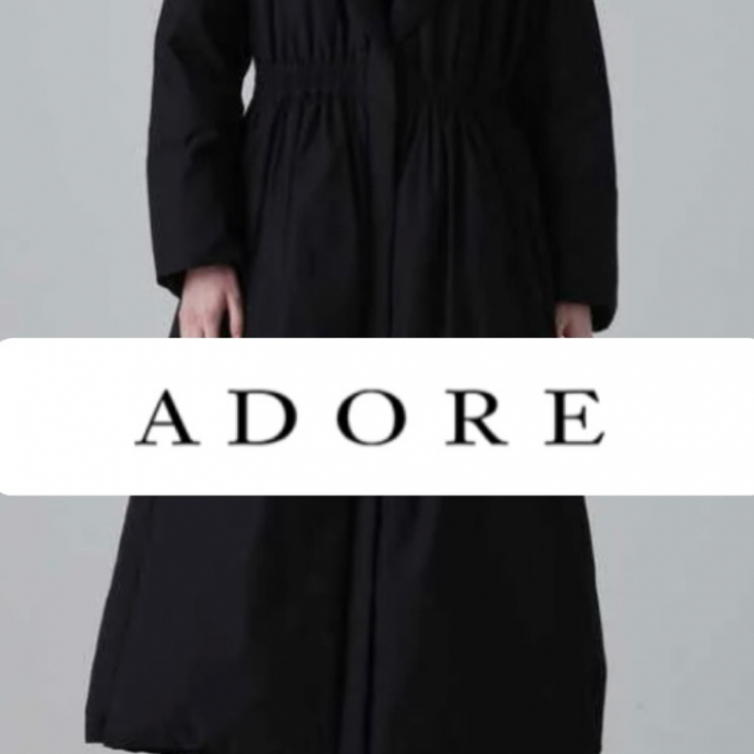 ADOREらしいダウンドレスコート