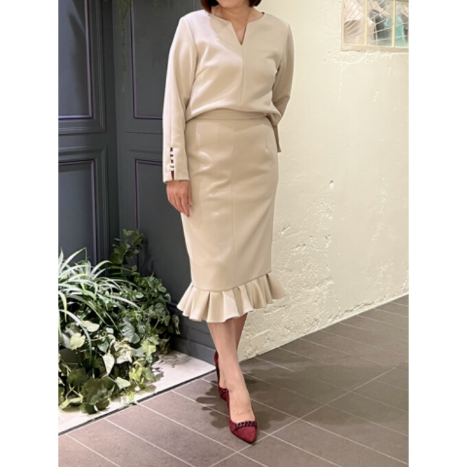 【6階 ピンキー&ダイアン】ブラウス&スカート　SET UP