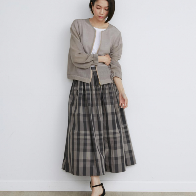 【６階  INED】気温30℃から始める秋顔スカート
