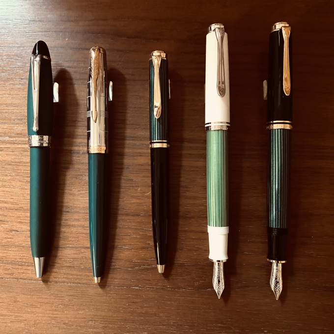 緑🍃でいっぱいの季節に、緑のボールペン、万年筆✒︎はいかがでしょうか🪶